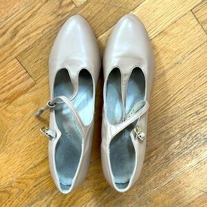 Character shoes | 10 1/2 M